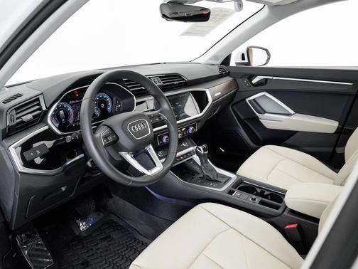 2021 Audi Q3 45 S line Premium Plus