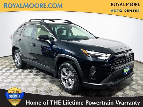 2025 Toyota RAV4 Hybrid LE