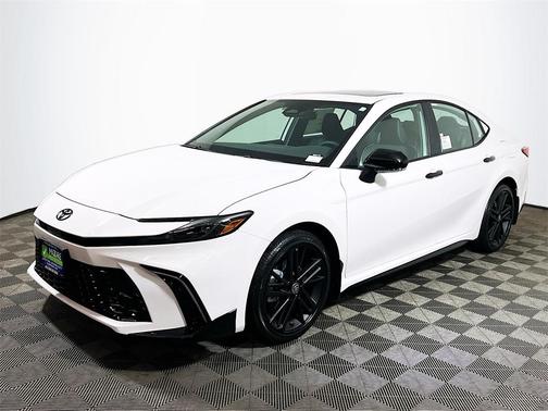 2026 Toyota Camry SE Nightshade