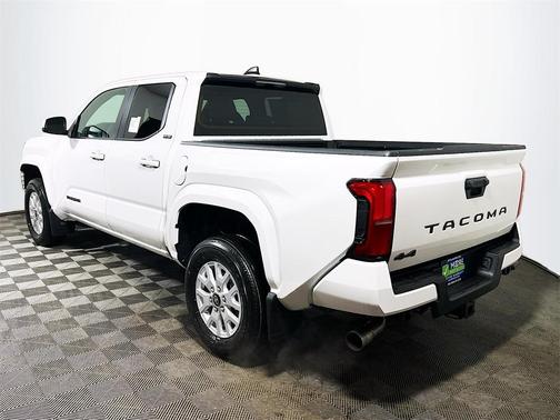 2025 Toyota Tacoma SR5