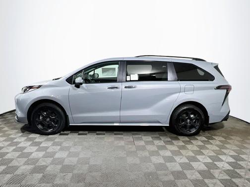 Cement Gray 2026 Toyota Sienna Woodland Edition