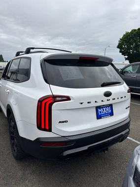Glacial White Pearl 2021 Kia Telluride SX