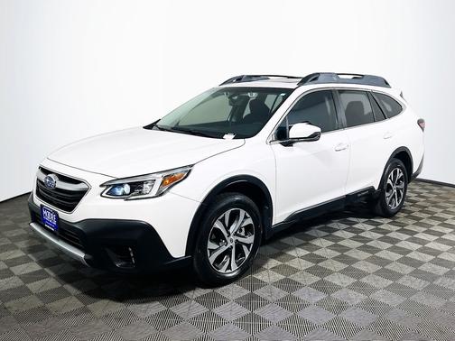 Crystal White Pearl 2021 Subaru Outback Limited XT