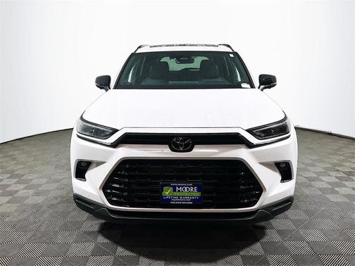 2026 Toyota Grand Highlander Hybrid Nightshade Edition