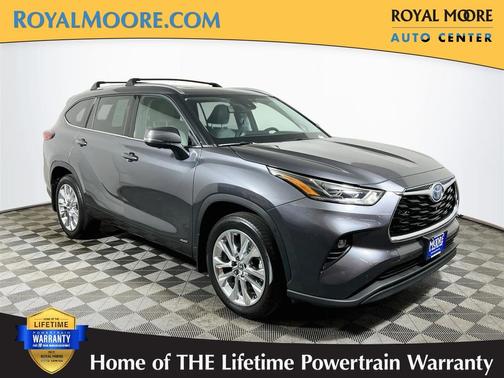 Magnetic Gray Metallic 2023 Toyota Highlander Hybrid Limited