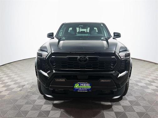 2025 Toyota Tacoma Hybrid TRD Off Road