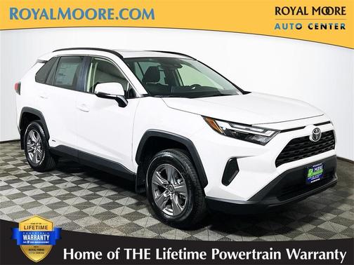 2025 Toyota RAV4 Hybrid XLE