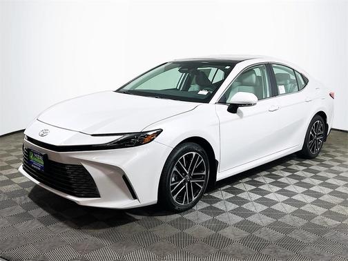 2025 Toyota Camry XLE