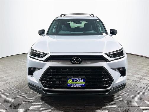 2026 Toyota Grand Highlander Hybrid Nightshade Edition