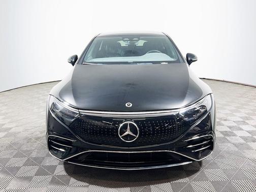 Obsidian Black Metallic 2022 Mercedes-Benz EQS 580 580