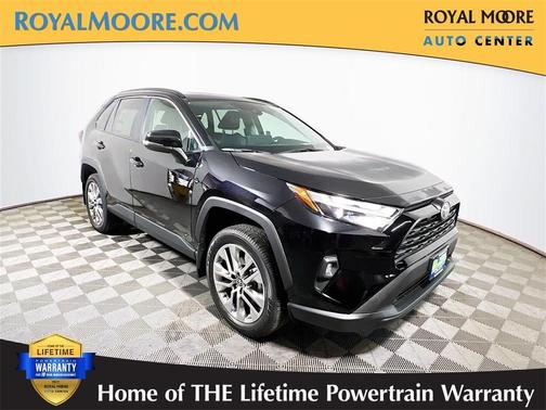 2025 Toyota RAV4 XLE Premium