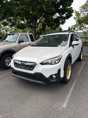 Crystal White Pearl 2022 Subaru Crosstrek Premium