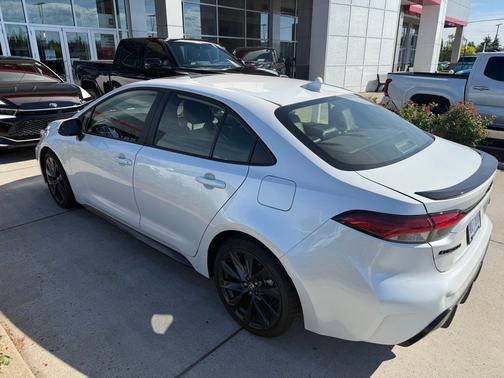 Wind Chill Pearl 2026 Toyota Corolla XSE