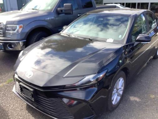 Midnight Black Metallic 2025 Toyota Camry LE