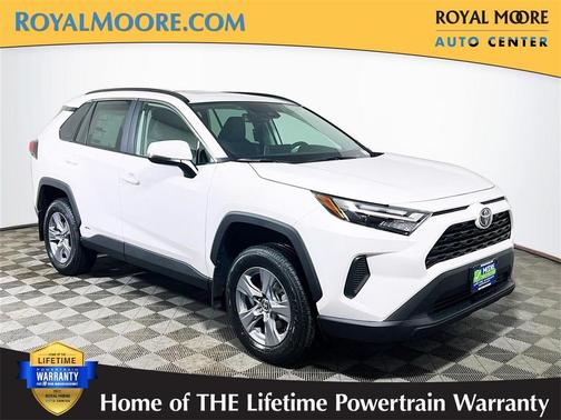 2025 Toyota RAV4 Hybrid XLE