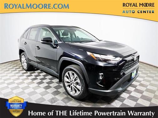 2025 Toyota RAV4 XLE Premium