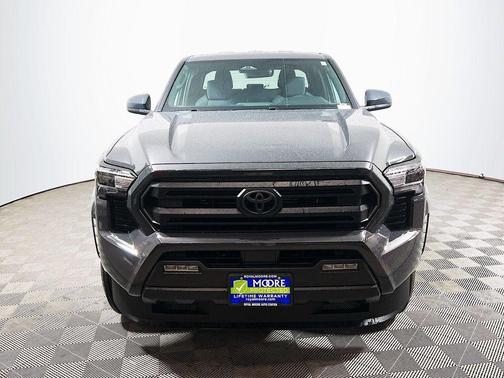 UNDERGROUND 2026 Toyota Tacoma SR5