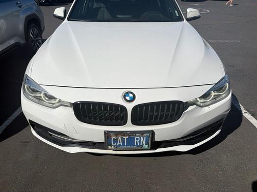 Alpine White 2018 BMW 330e 330e iPerformance