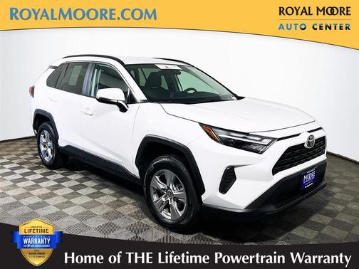Ice Cap 2025 Toyota RAV4 XLE