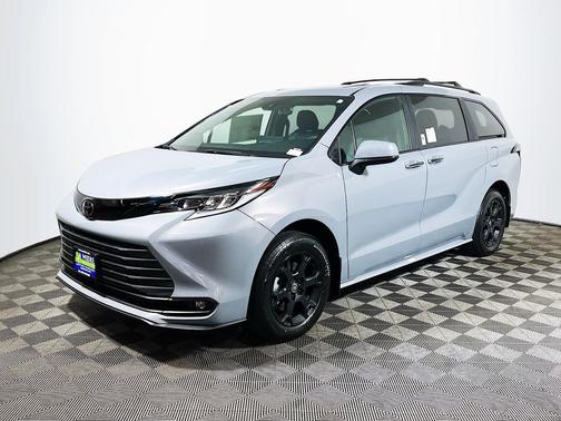 Cement Gray 2026 Toyota Sienna Woodland Edition