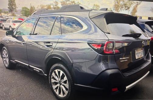 Magnetite Gray Metallic 2024 Subaru Outback Touring XT