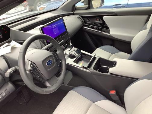 Harbor Mist Gray Pearl 2023 Subaru Solterra Limited