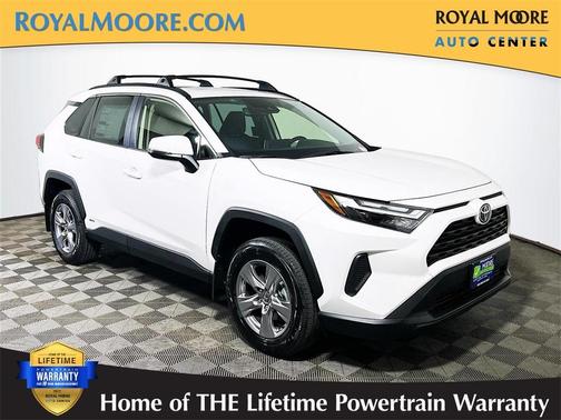 2025 Toyota RAV4 Hybrid XLE