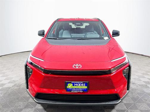 2026 Toyota bZ XLE PLUS