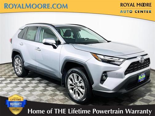 2025 Toyota RAV4 XLE Premium