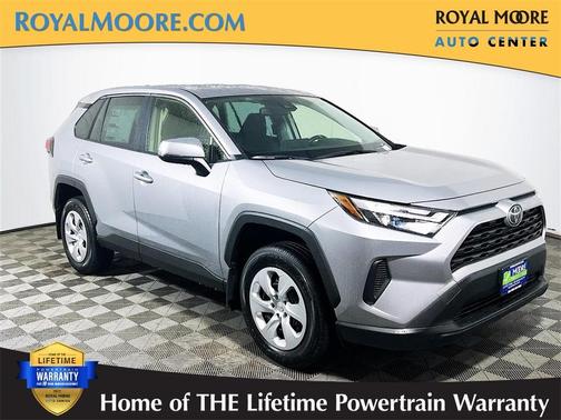 2025 Toyota RAV4 LE
