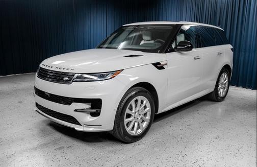 2025 Land Rover Range Rover Sport SE