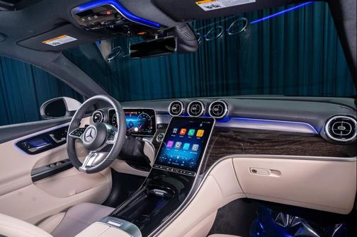 2026 Mercedes-Benz GLC 300 Base