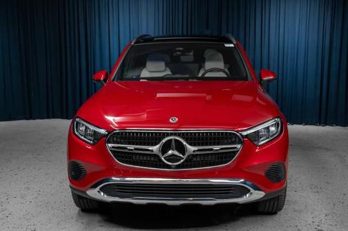 2025 Mercedes-Benz GLC 300 Base