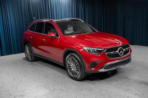 2025 Mercedes-Benz GLC 300 Base