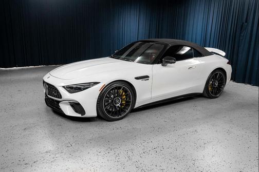 2022 Mercedes-Benz AMG SL 63 Base