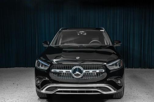 2025 Mercedes-Benz GLA 250 Base