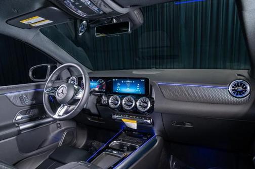 2025 Mercedes-Benz GLA 250 Base