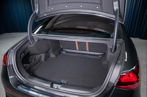 Graphite Grey Metallic 2026 Mercedes-Benz E-Class E 350