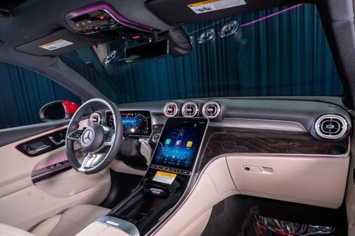 2026 Mercedes-Benz GLC 300 Base