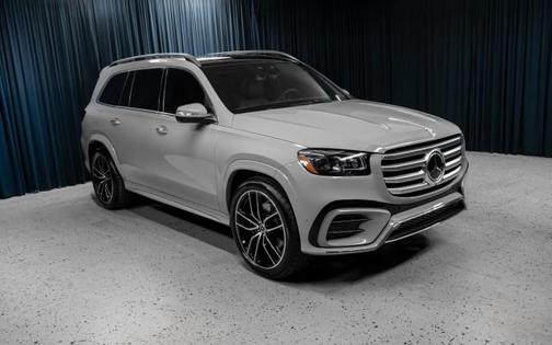 2025 Mercedes-Benz GLS 450 4MATIC