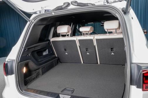 2025 Mercedes-Benz GLB 250 Base
