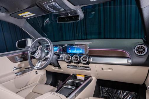 2025 Mercedes-Benz GLB 250 Base