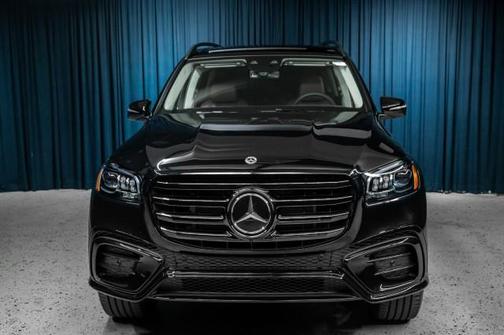 2025 Mercedes-Benz GLS 450 4MATIC