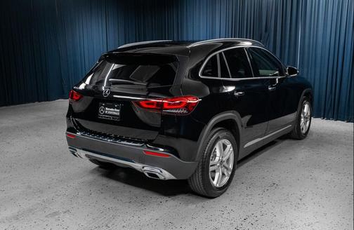 2023 Mercedes-Benz GLA 250 Base