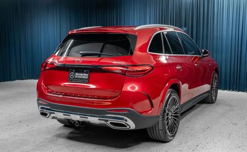 2025 Mercedes-Benz GLC 350e Base