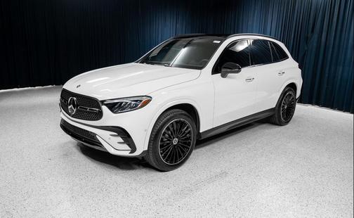 Polar White 2026 Mercedes-Benz GLC 300 Base