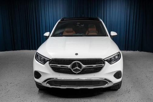 2026 Mercedes-Benz GLC 300 Base