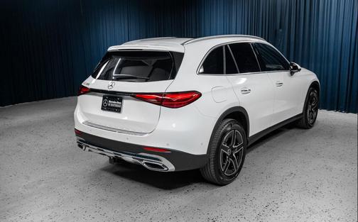 2026 Mercedes-Benz GLC 300 Base