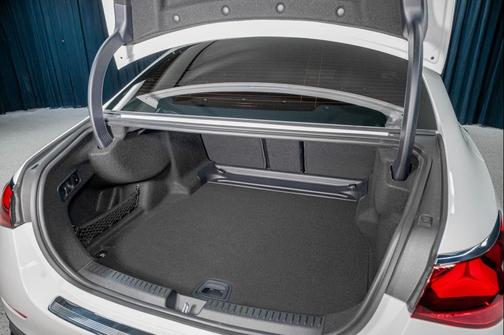 Polar White 2026 Mercedes-Benz E-Class E 350