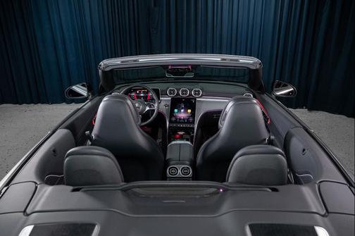 2025 Mercedes-Benz CLE 300 4MATIC Cabriolet